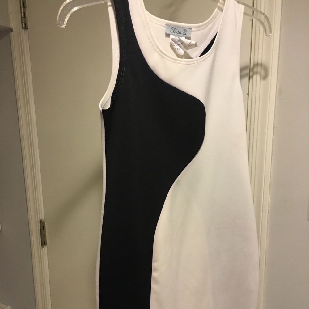 Girls Black and White sheath dress
